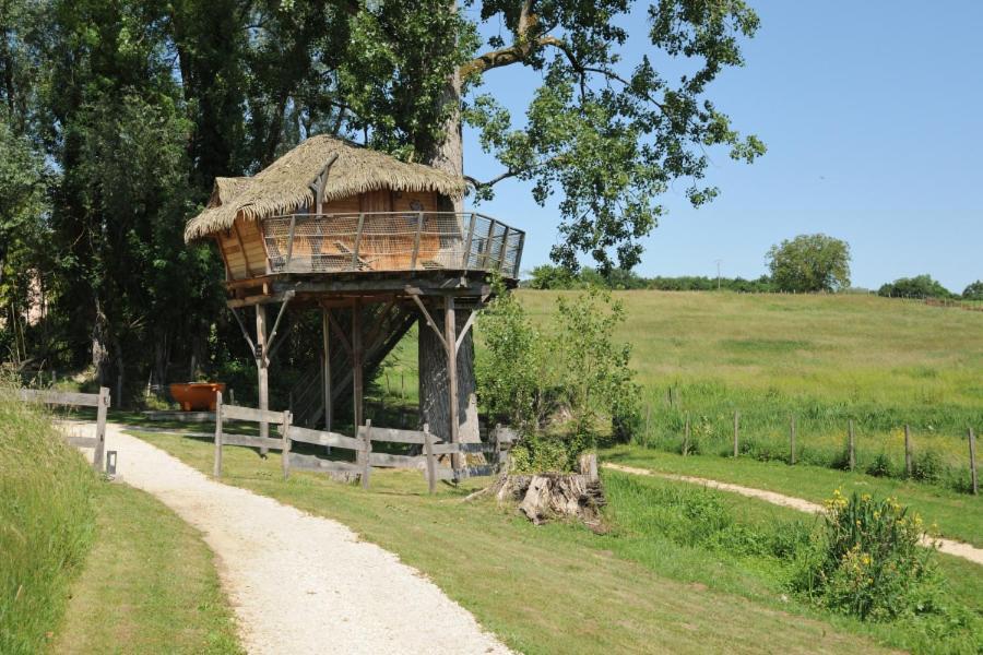 Domaine De Suzel Vignieu Exterior foto